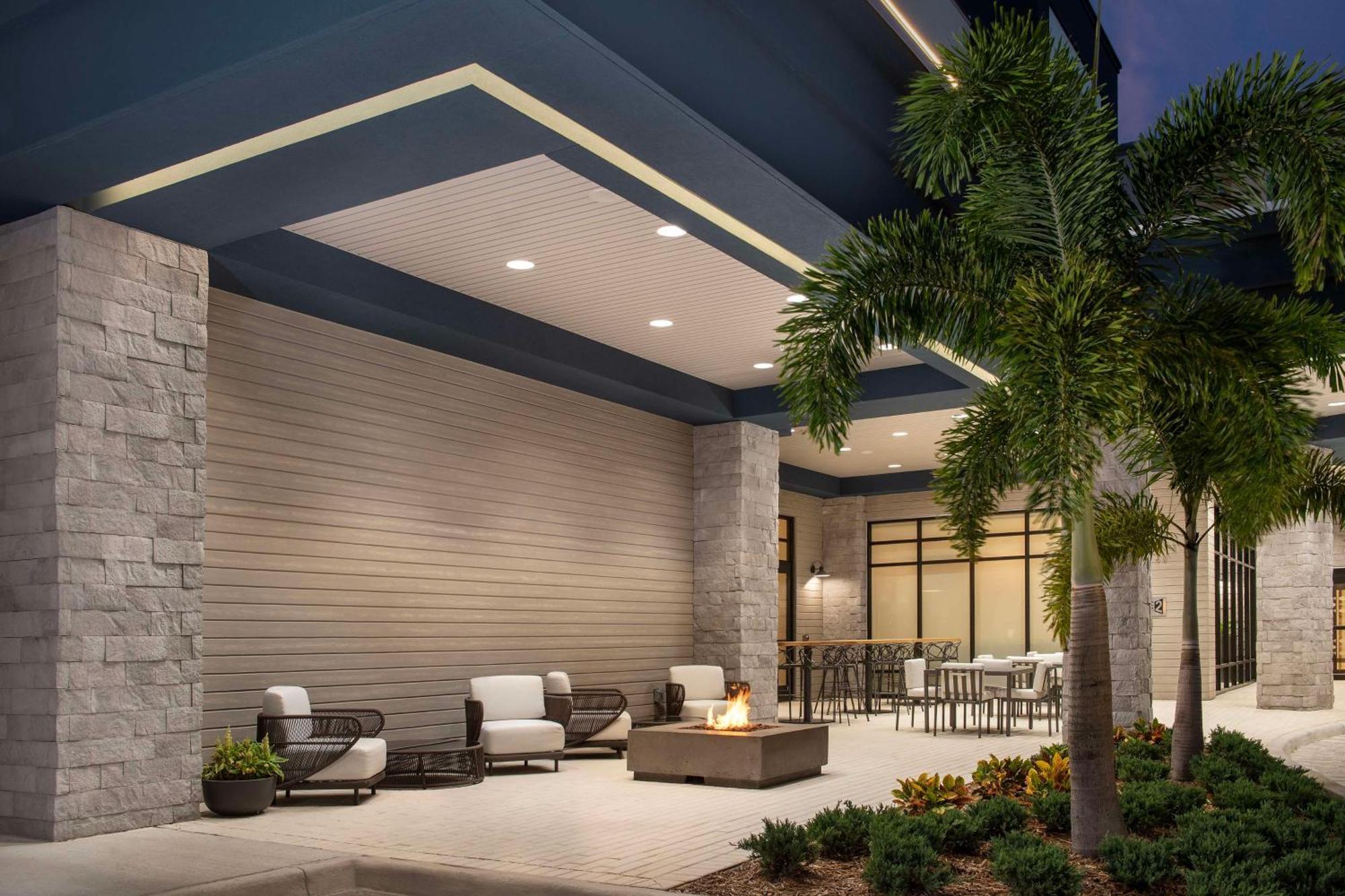 Home2 Suites Orlando Southeast Nona Narcoossee Bagian luar foto